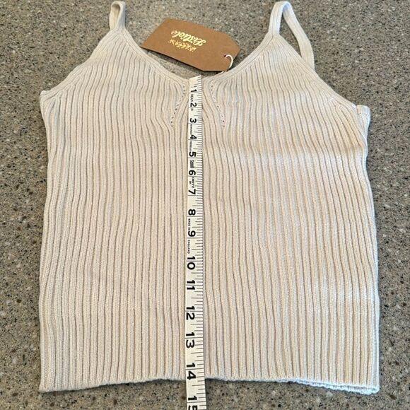 LISTICLE Ribbed Sweater Tank Top *NEW* - Picture 8 of 11
